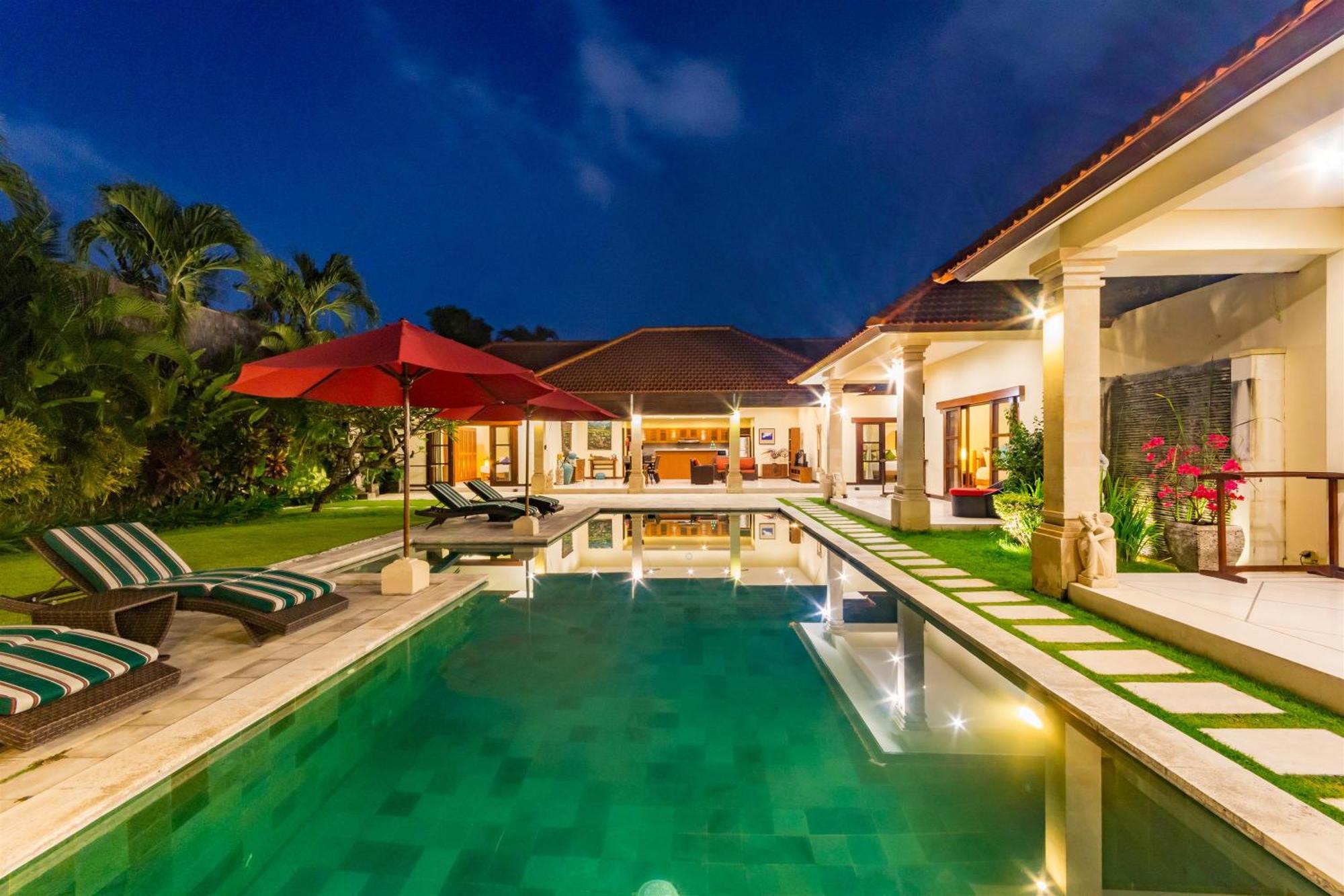 Villa Bugis Drupadi Seminyak Camera foto