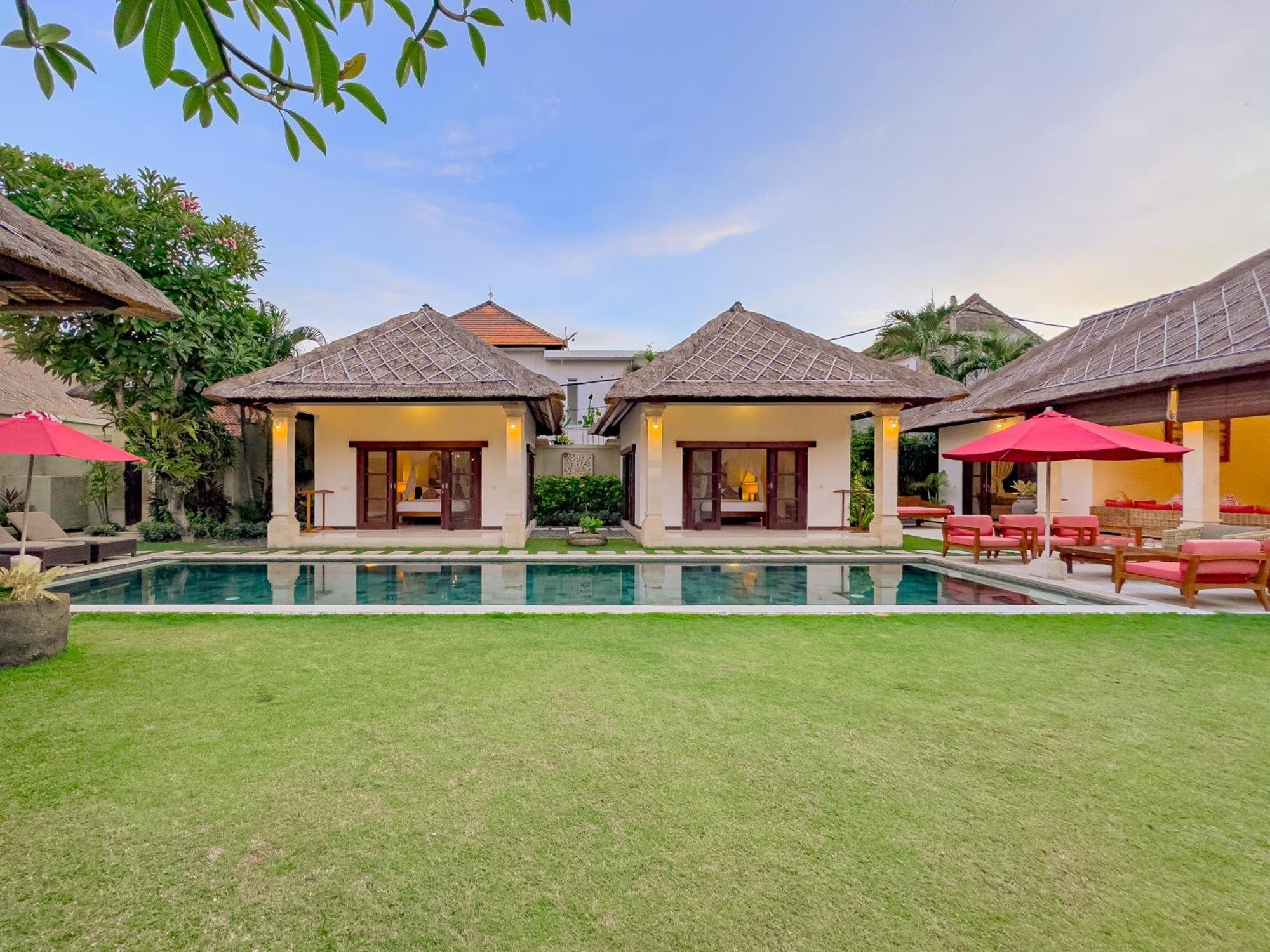 Villa Bugis Drupadi Seminyak Camera foto
