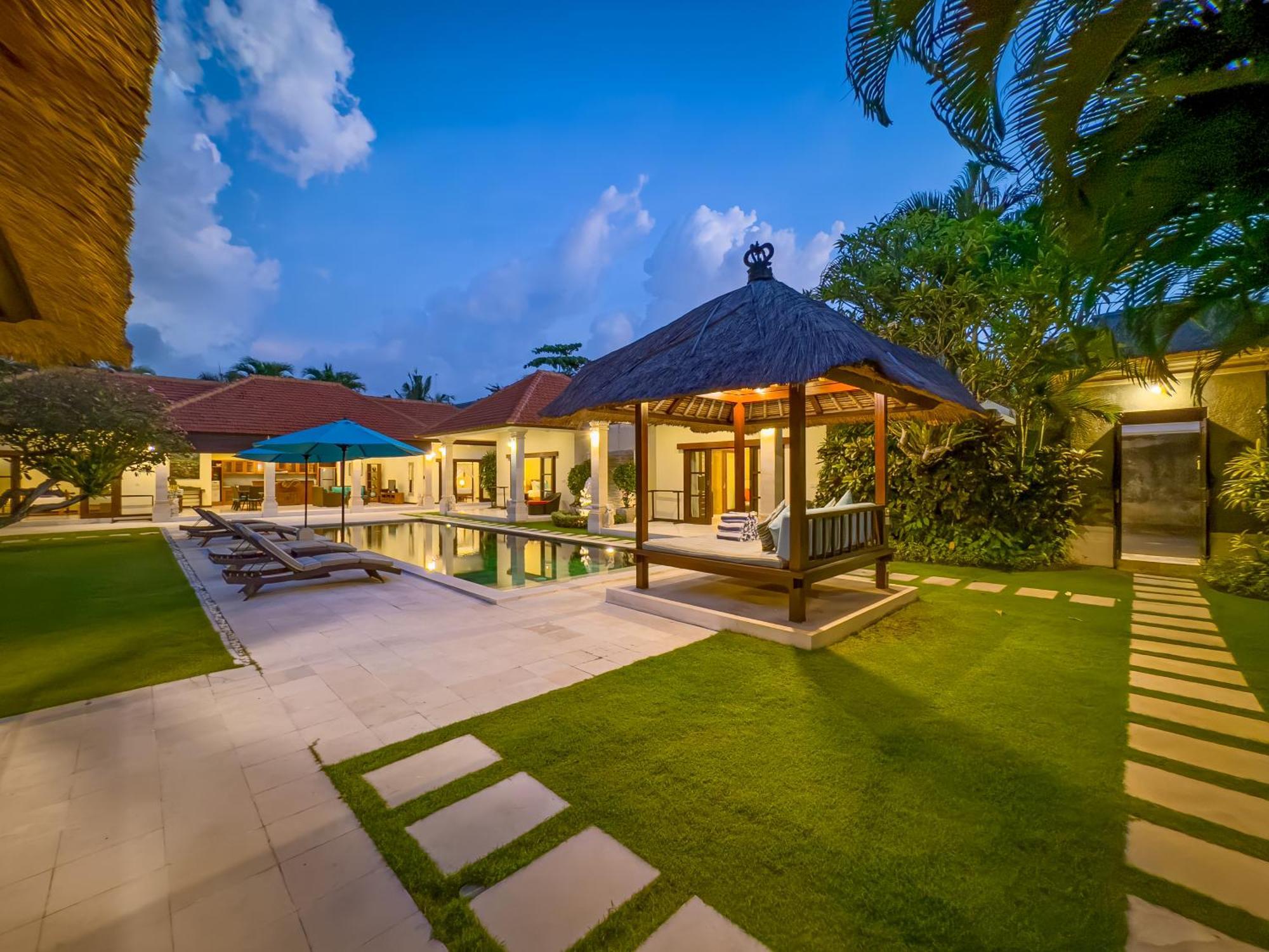 Villa Bugis Drupadi Seminyak Camera foto