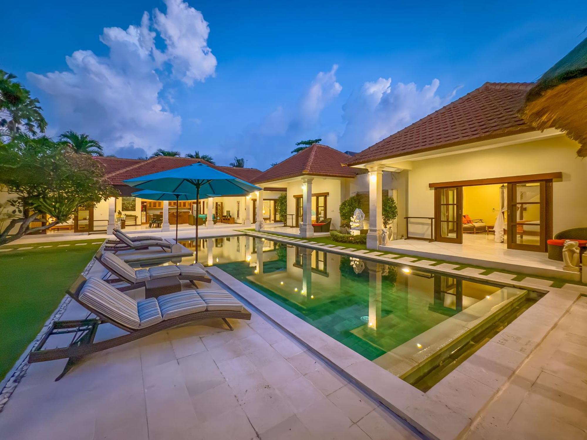 Villa Bugis Drupadi Seminyak Camera foto