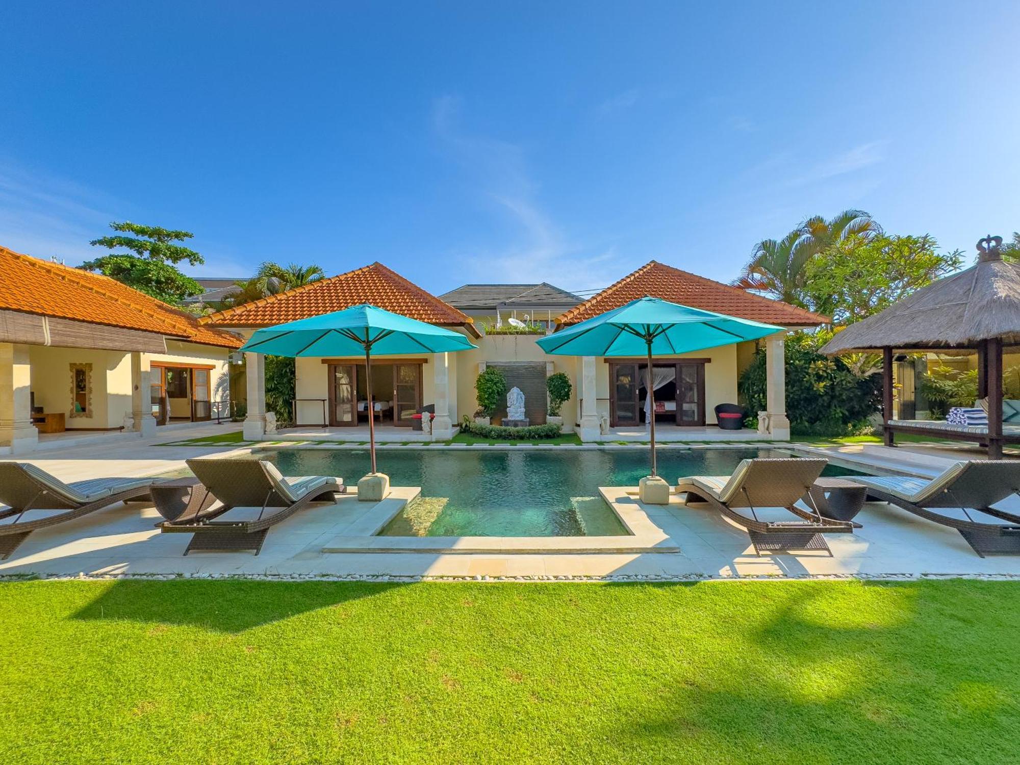 Villa Bugis Drupadi Seminyak Camera foto